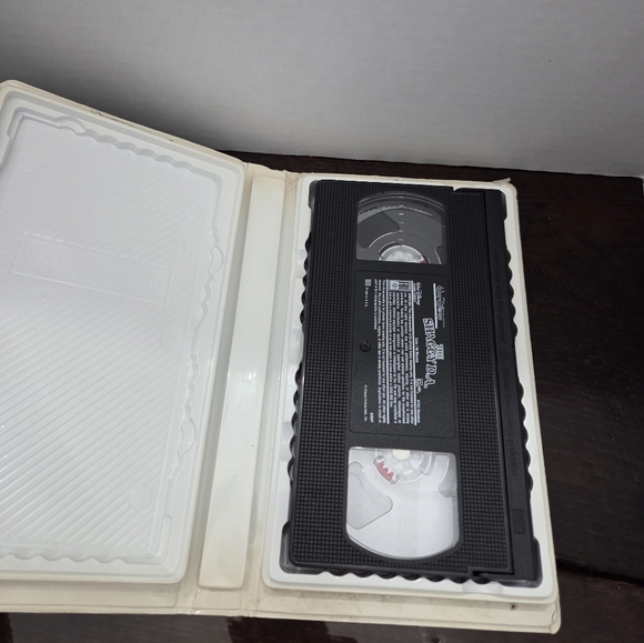 Walt Disney The Shaggy D.A. VHS Vintage - Picture 6 of 7